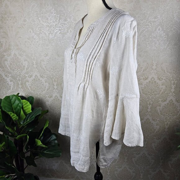 Antibes Blanc Size Small Cream White Striped Tunic Flared Sleeves Split Vneck - Picture 9 of 16